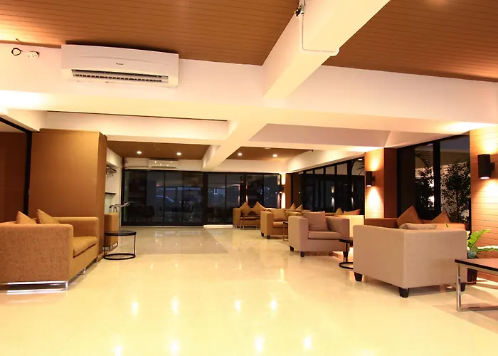 The Solac At Srinakarin 호텔