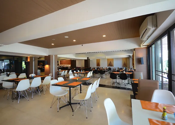 The Solac At Srinakarin 5* 방콕