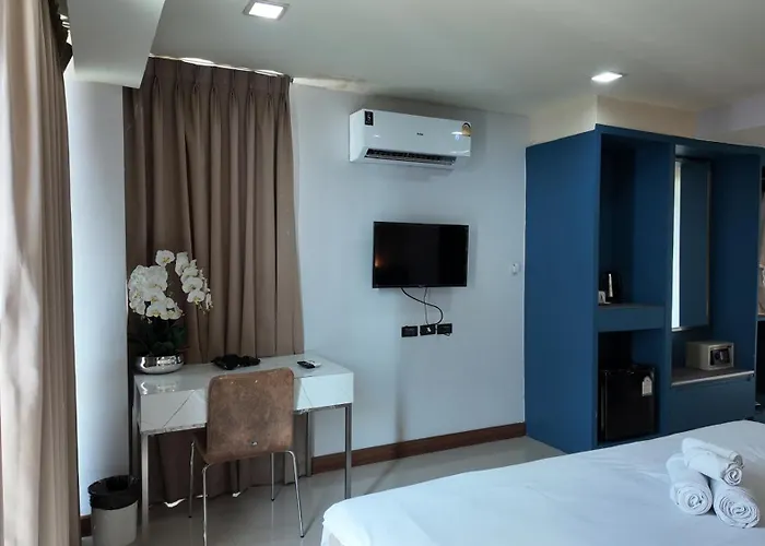 The Solac At Srinakarin 호텔 5*