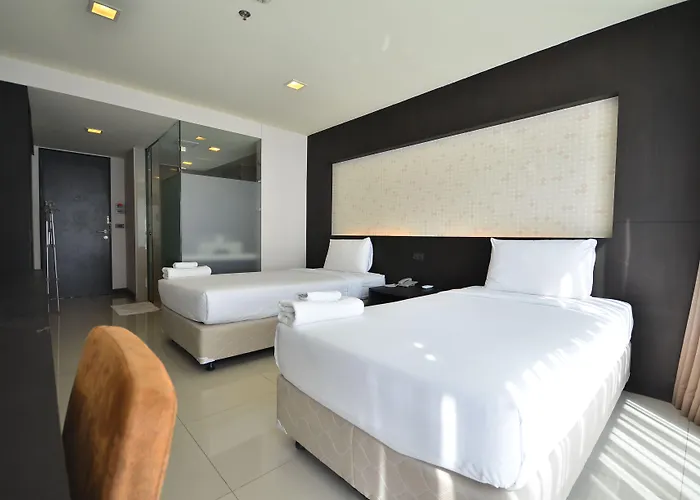 The Solac At Srinakarin 5* 방콕