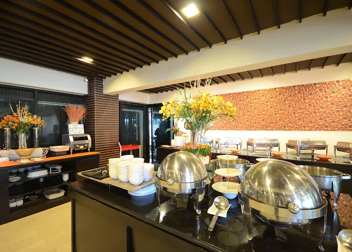 The Solac At Srinakarin 5* 방콕