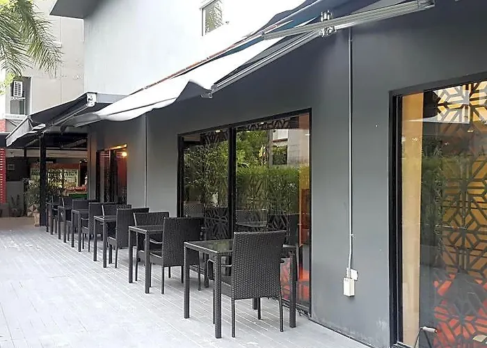 호텔 The Solac At Srinakarin 5*