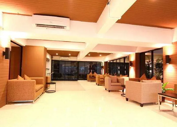 호텔 The Solac At Srinakarin